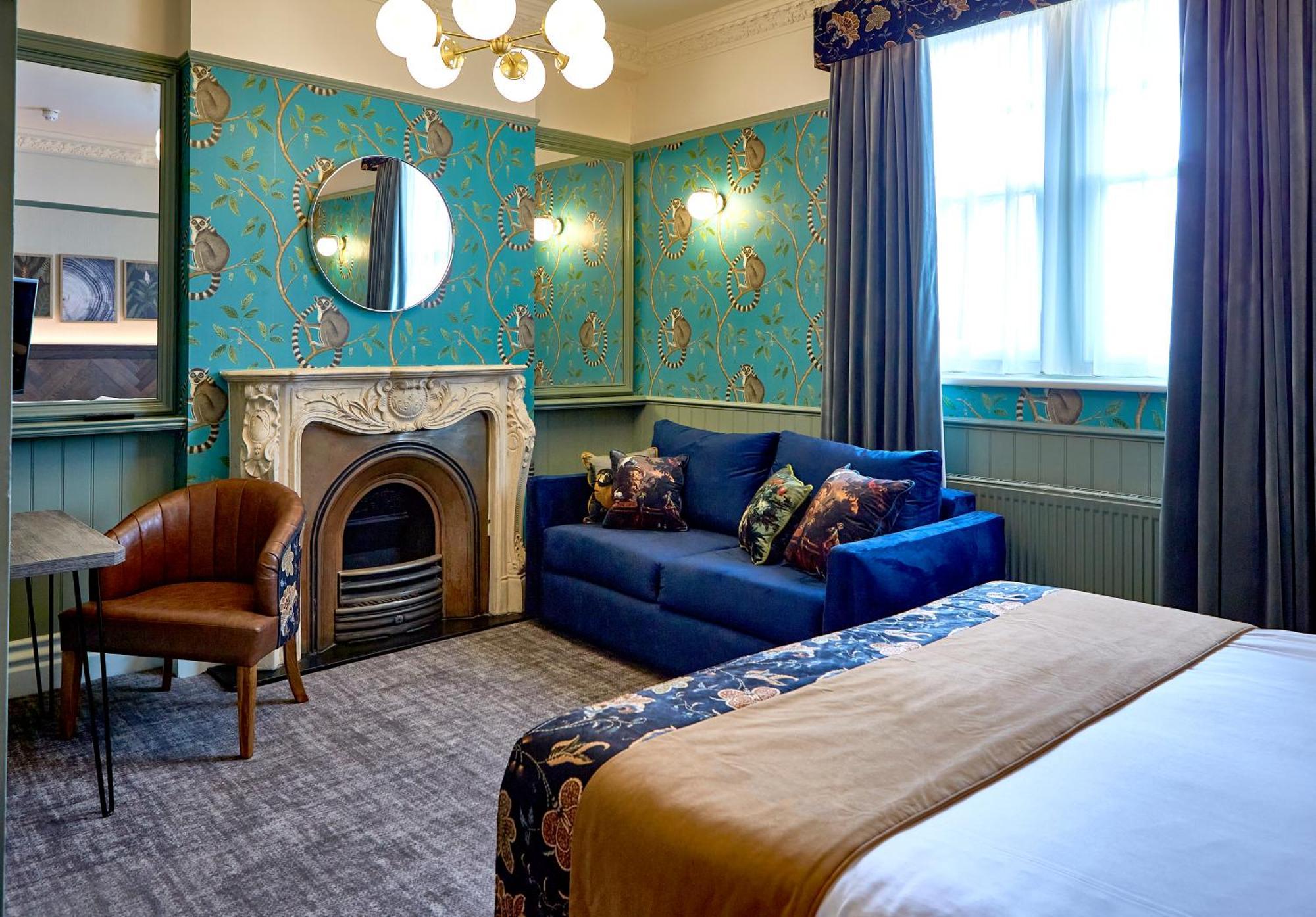 Отель Alderley Edge Hotel