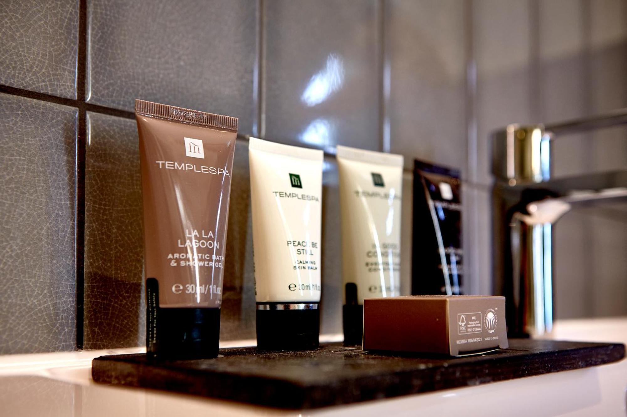 Alderley Edge Hotel Отель
